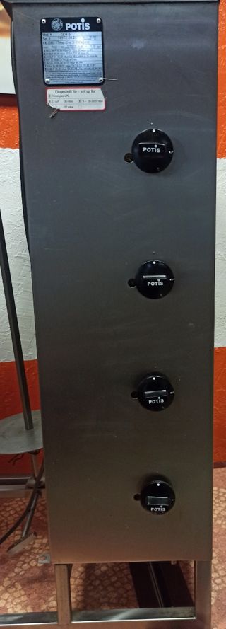 Lote de máquinas para kebab  Marca potis