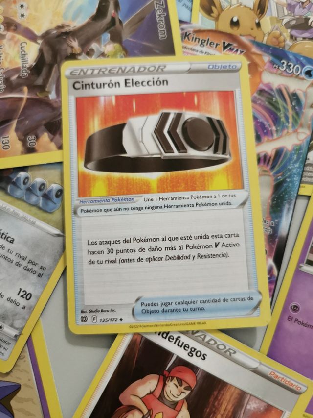 Lotto carte Pokémon in lingua spagnola