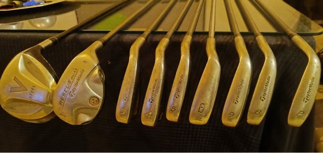 palos de golf taylor made