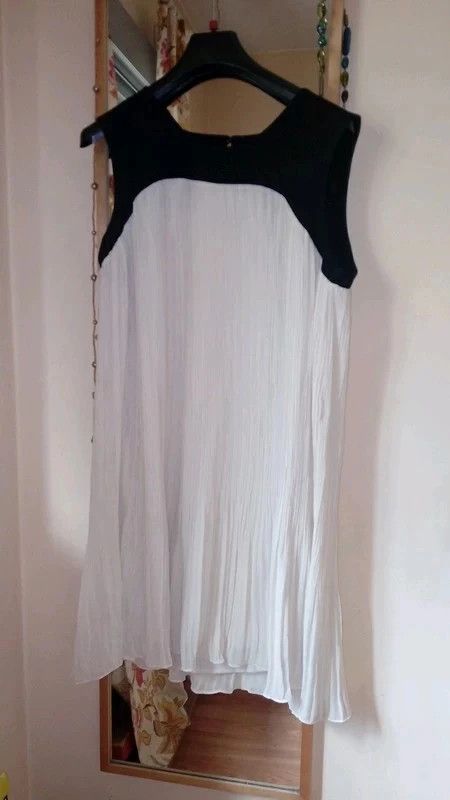 Vestido plisado talla 48