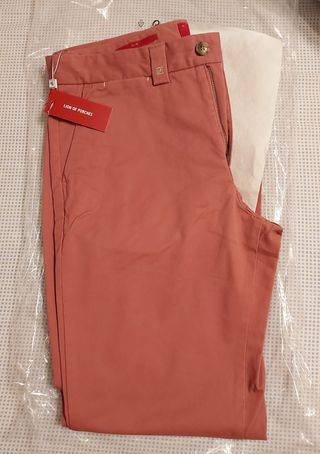 Calças NOVAS, Lion of Porches