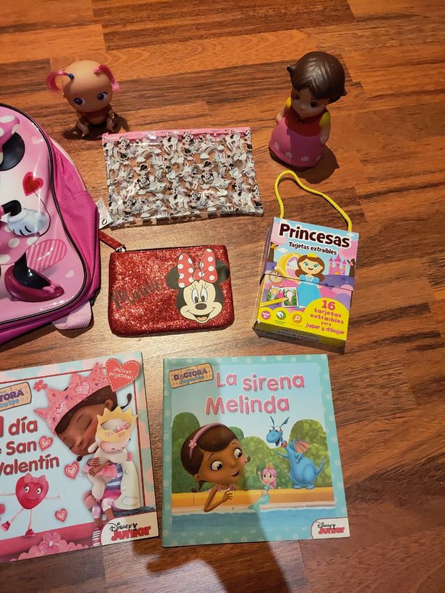 Lote libros y varios niña