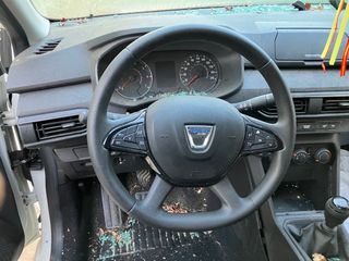 DESPIECE DACIA SANDERO 2022