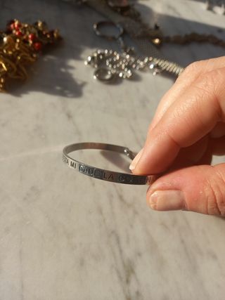Bracciale rigido corona