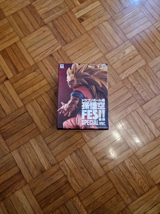 Action figure Dragonball Z Goku ssj3