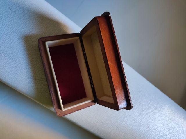 Piccola scatola legno