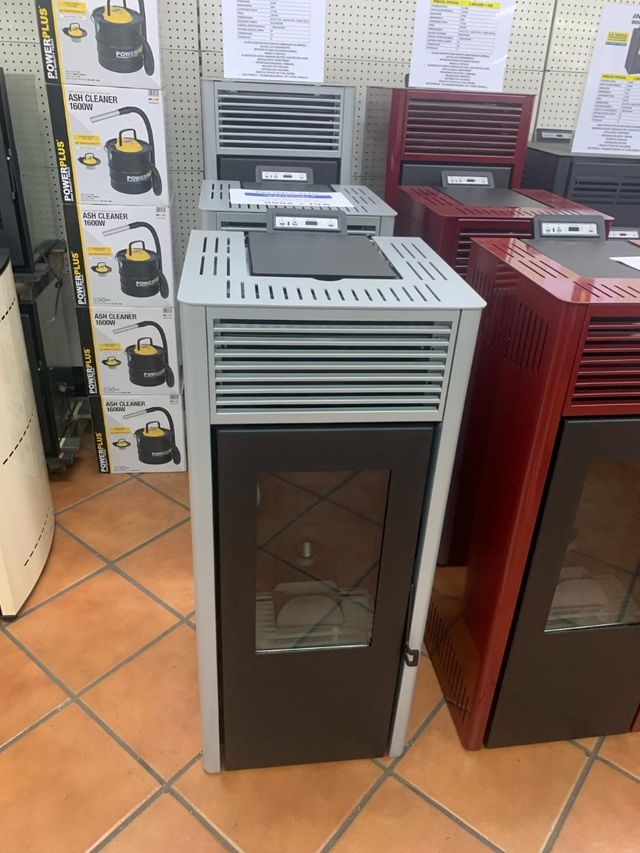 Estufa de pellets MODELO INES 12KW