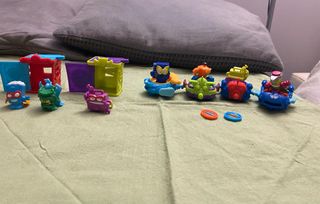 LOTES DE ZOMLINGS Y SUPERTHINGS