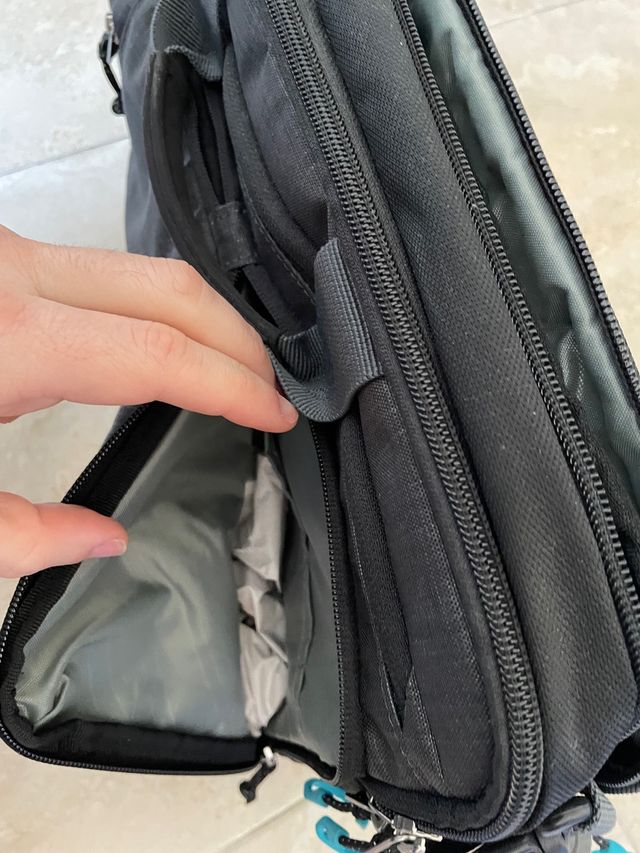 bandolera Thule stravan 13”