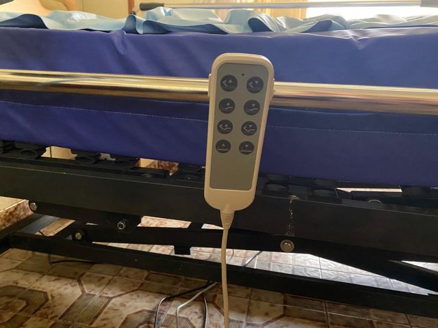 OFERTA !! Cama Hospitalaria Articulada Eléctrica
