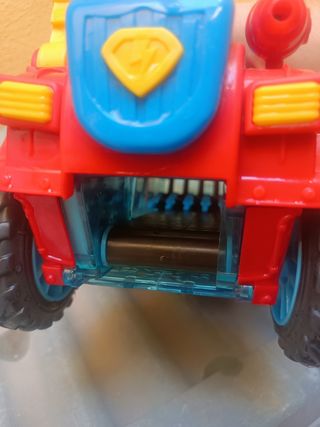 Camión de los SuperThings