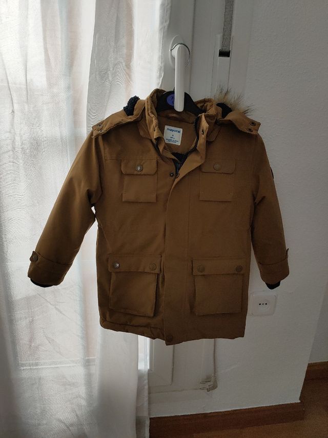 Abrigo niño mayoral