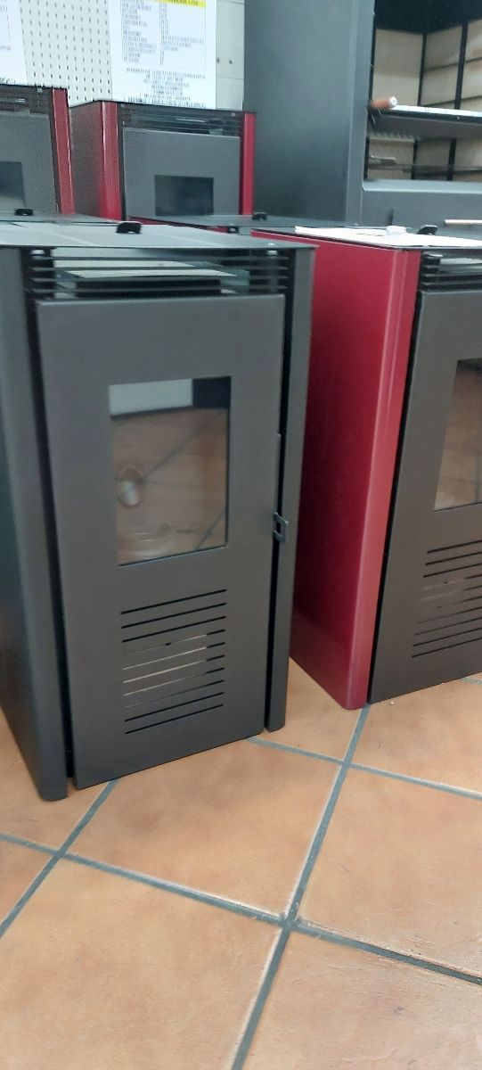 Estufa de Pellets modelo MICHEL 7KW