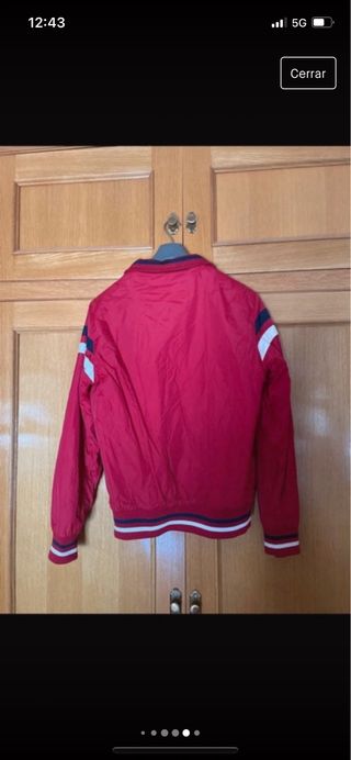 chaqueta roja hombre