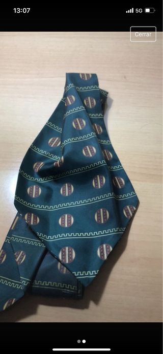 corbata pañuelo verde
