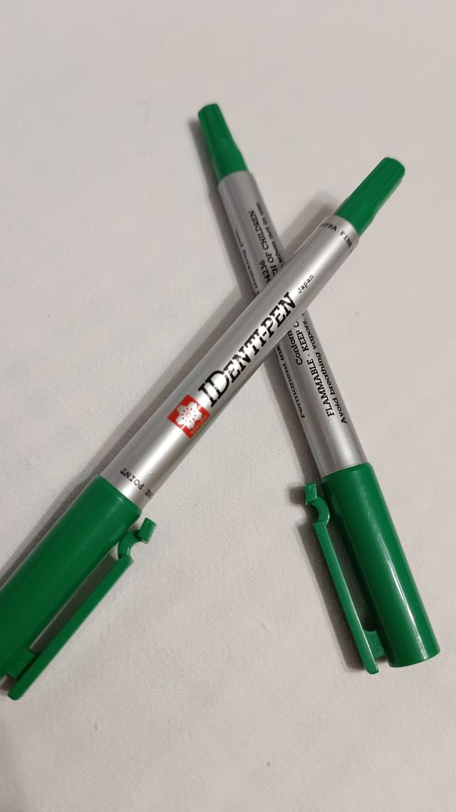 2 ROTULADORES SAKURA DOBLE PUNTA (VERDE)