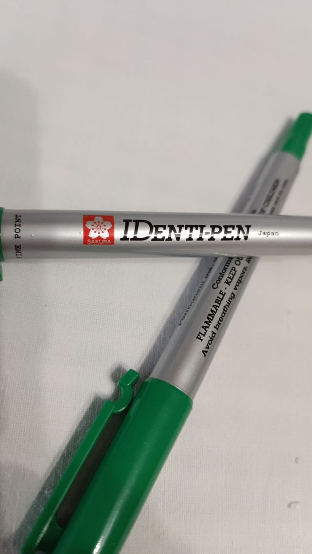 2 ROTULADORES SAKURA DOBLE PUNTA (VERDE)