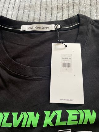 camiseta Calvin Klein unisex XL