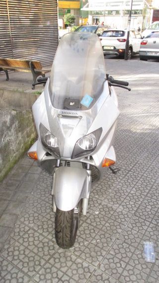 Honda Jazz 250 ABS, del 2006, por piezas 