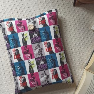 Funda literaria “Call me king”