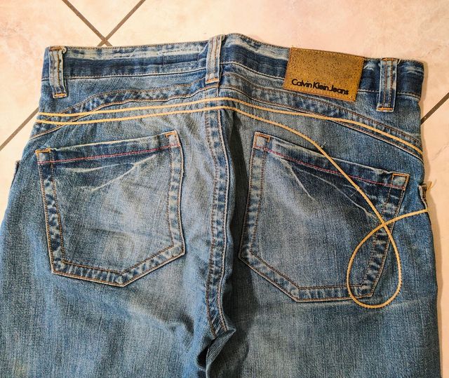 Jeans Calvin Klein W32