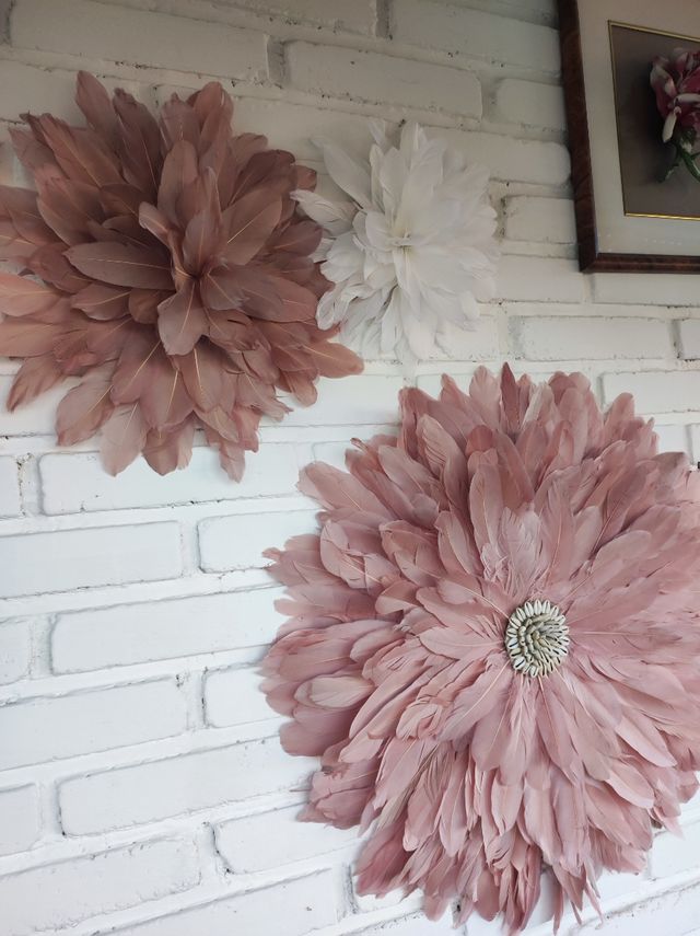 Jujuhat decoración plumas boho