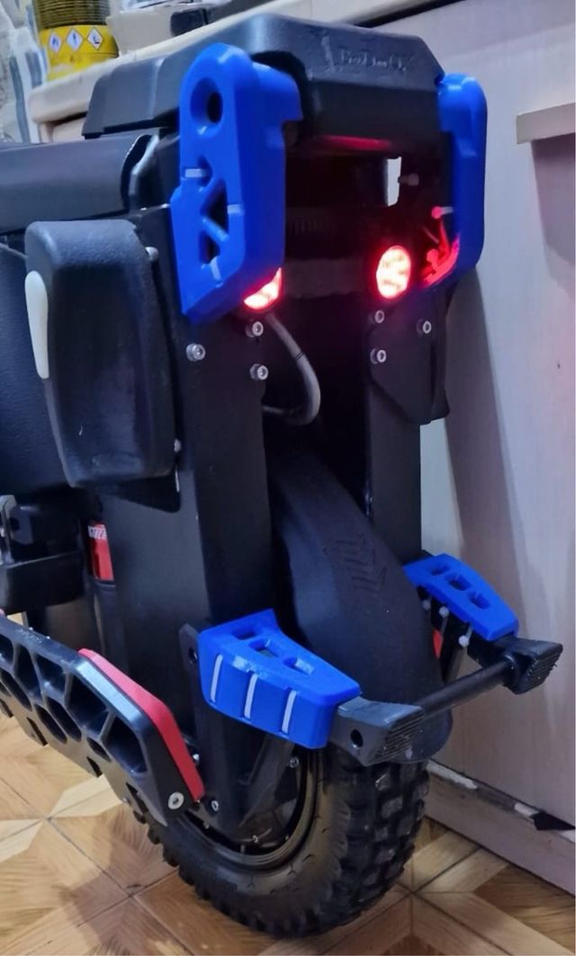 Protezioni EUC per monociclo Sherman Patton