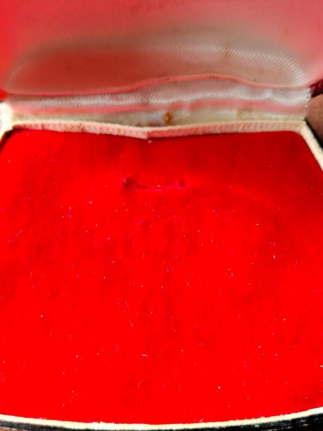 Antigua cajita joya siglo XIX 24