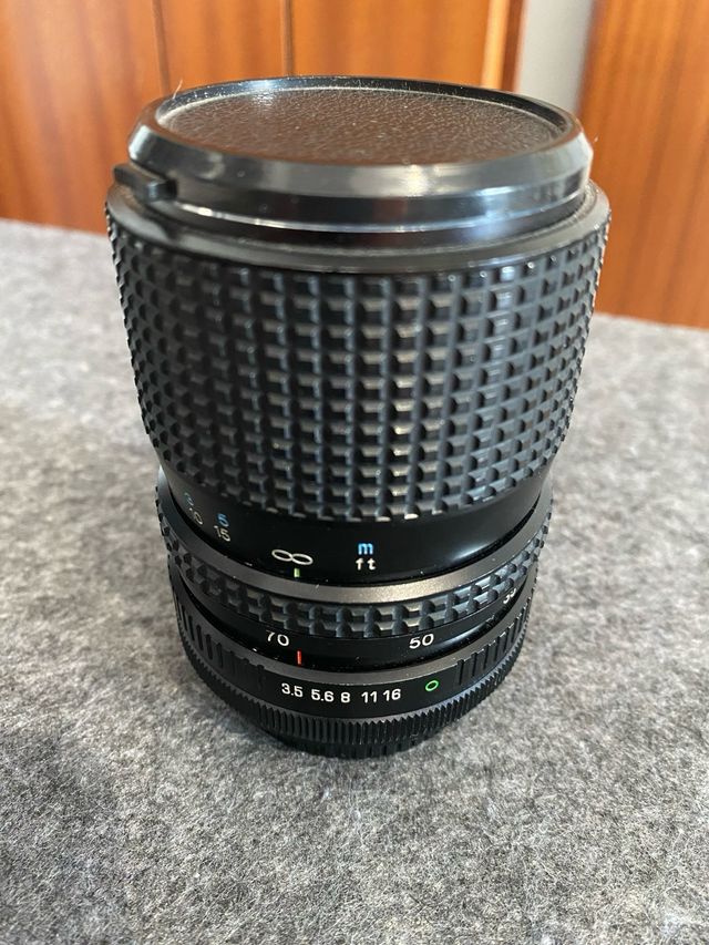 Objetivo Tokina 35-70 1:3.5 Canon FD