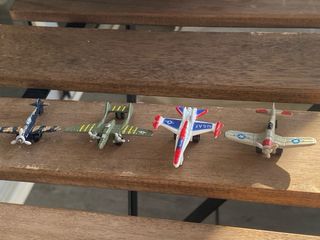 Micromachines antiguos: aviones y coches