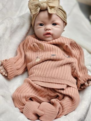 bebe reborn silicona