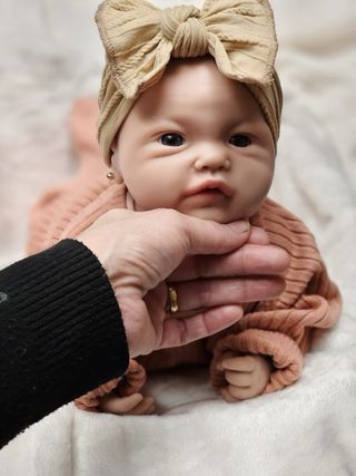 bebe reborn silicona