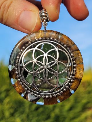 Ciondolo orgonico geometria sacra