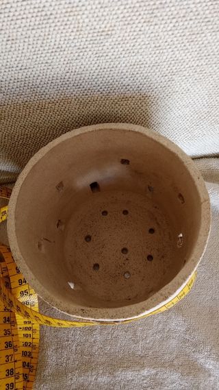 Maceta artesanal para orquídeas en gres