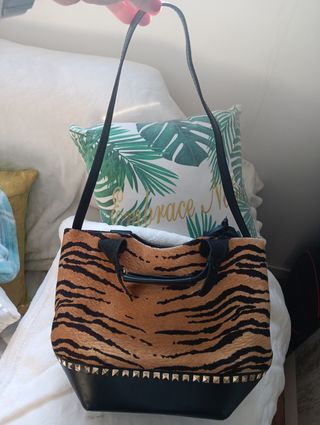 Bolso piel ZARA WOMAN