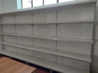 Scaffale in metallo colore bianco