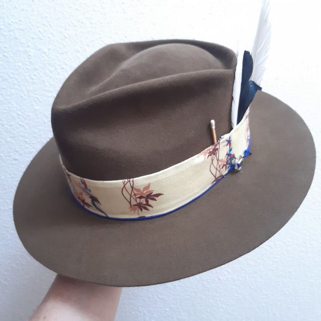 Sombrero de fieltro talla 56cm