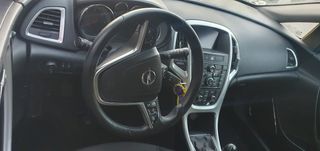 ✅️Despiece opel astra j año 2010 