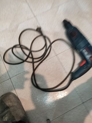 MARTILLO PERCUTOR BOSCH GBH2400