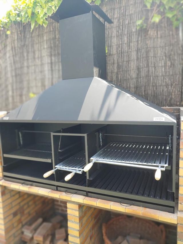 BARBACOA GRANDE MODELO TRIPLE 2000