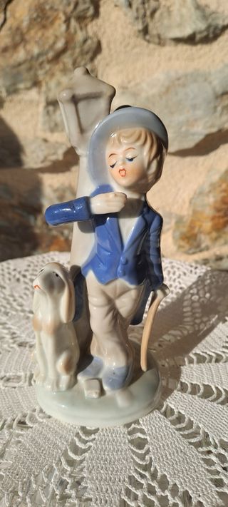 Statuina Bimbo porcellana capodimonte