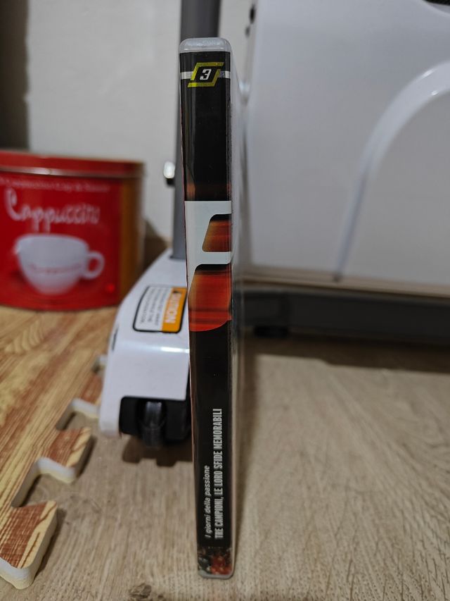 2.DVD F1 la grande avventura_N°3