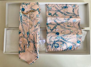 Set con cravatta e fazzoletto da taschino uomo