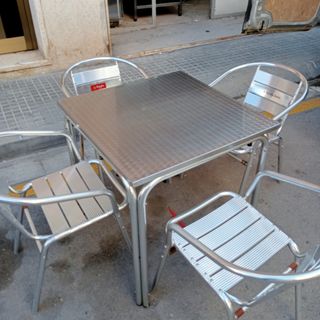 Mesa de presentación coreco