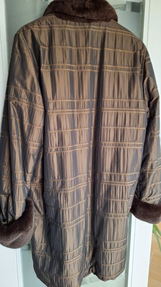 ABRIGO MUJER