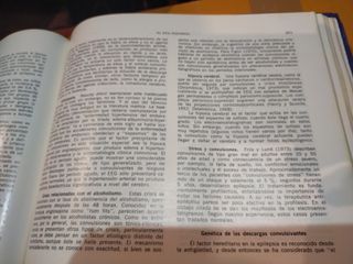 Libro de medicina, electroencefalogra