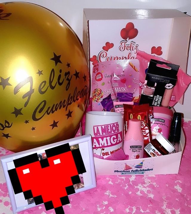 Cestas de maquillaje y cosméticos