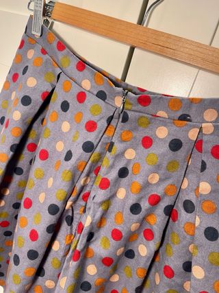 Falda corta tablas Kling talla S algodón y forro.