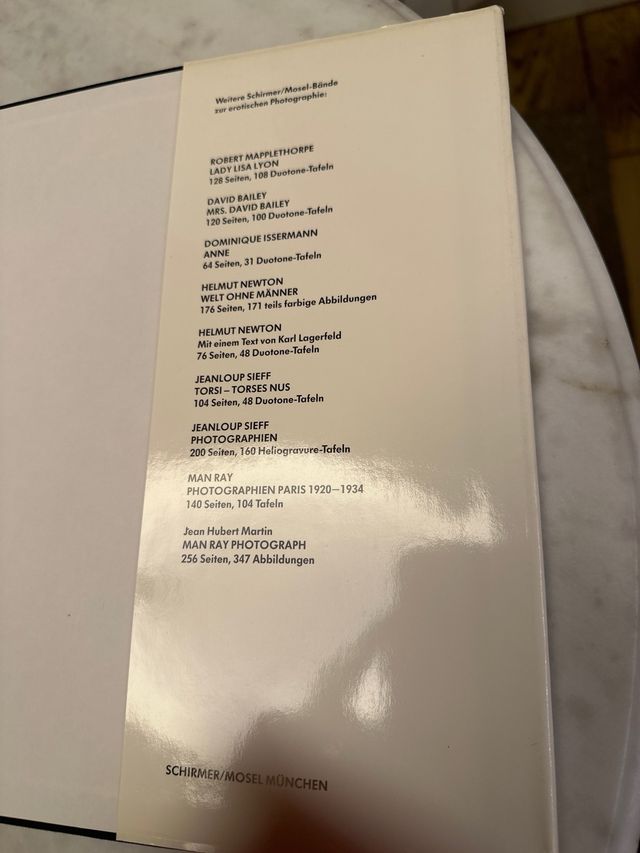 ROBERT MAPPLETHIRPE THE BLACK BOOK