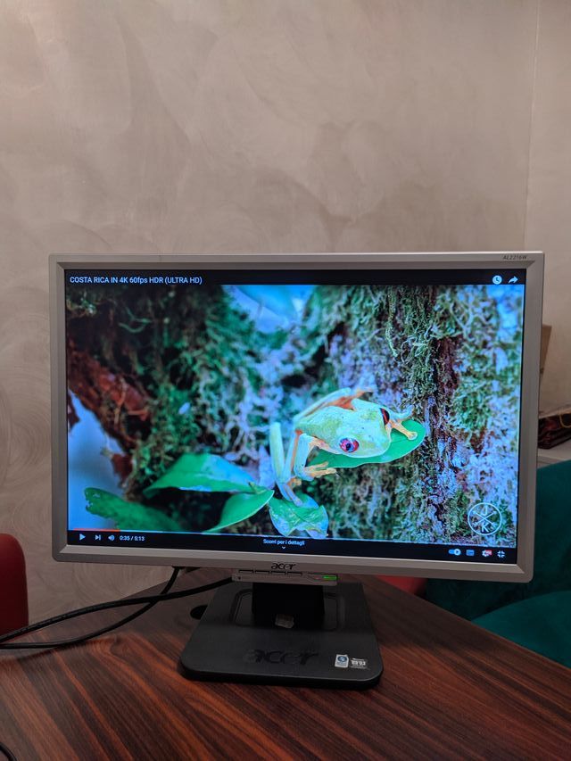 Monitor LCD Acer AL2216W